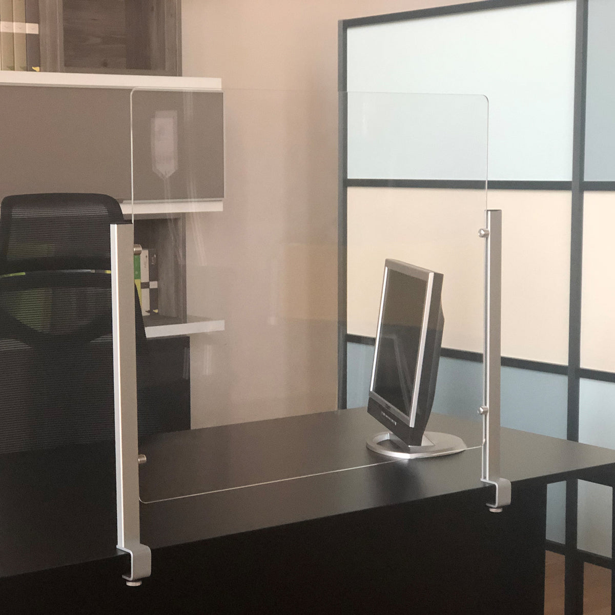 studio-t-schermo-protettivo-scrivania-slim-h65xl107cm-morsetto-alluminio-silver