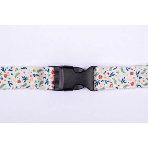 avery-kit-porta-badge-110x68-mm-cordoncino-440x20-mm-avvolgibile-nero-filo-80-cm-floreale-r4828hf-1
